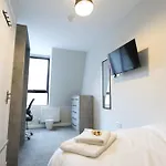 Apartman Four Bedroom Flat In The Centre *