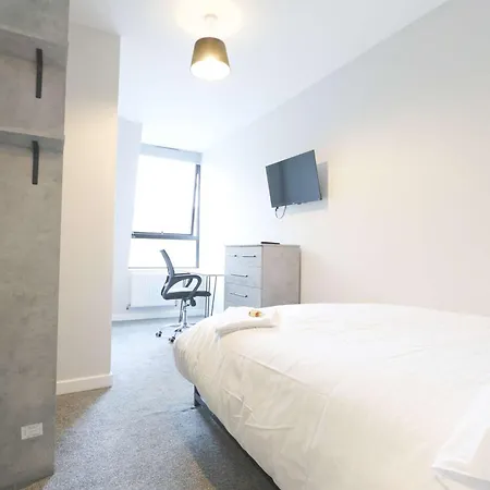 Apartament Four Bedroom Flat In The Centre
