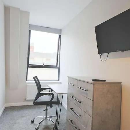 Apartament Four Bedroom Flat In The Centre Bristol
