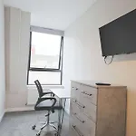 Lägenhet Four Bedroom Flat In The Centre Bristol